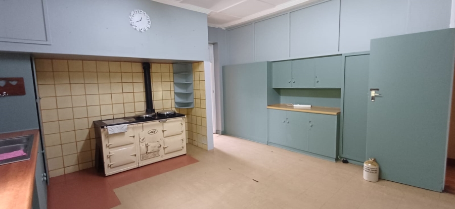 5 Bedroom Property for Sale in Eureka Free State